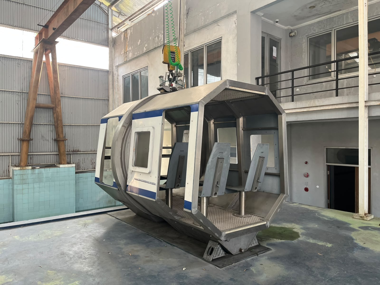 Helicopter Underwater Escape Training